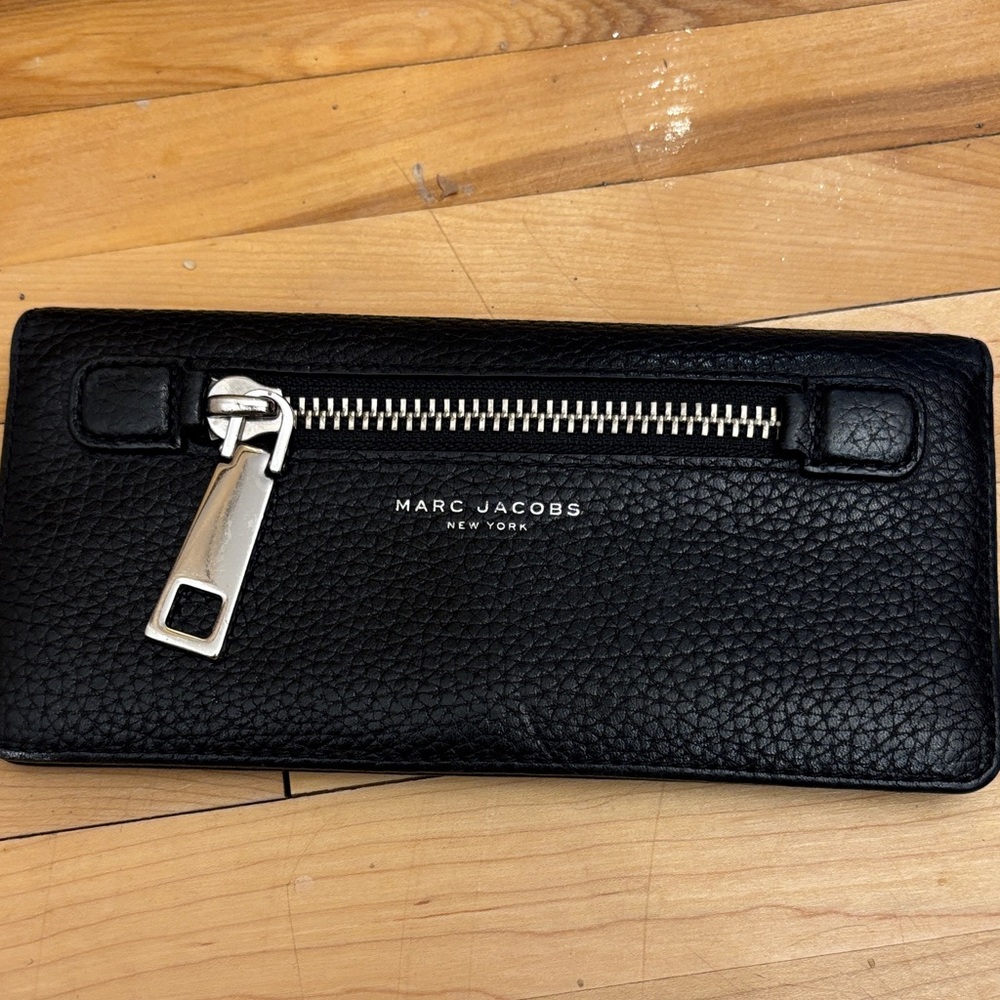 Marc Jacobs Black Leather large wallet